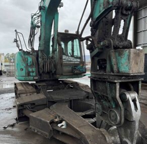 KOBELCO SK 135SRD